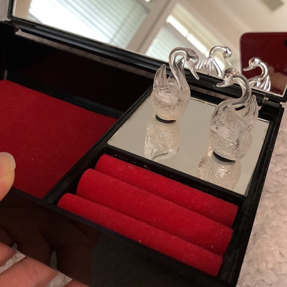 Vintage Für Elise Musical Jewelry Box - Picture 15 of 17